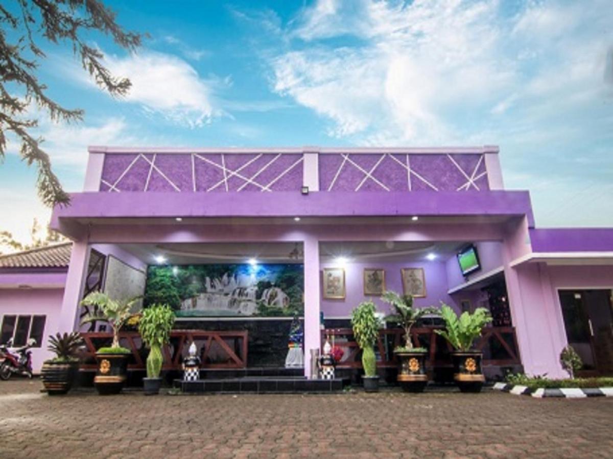 Hotel Signature Mandala Kencana 展玉 外观 照片