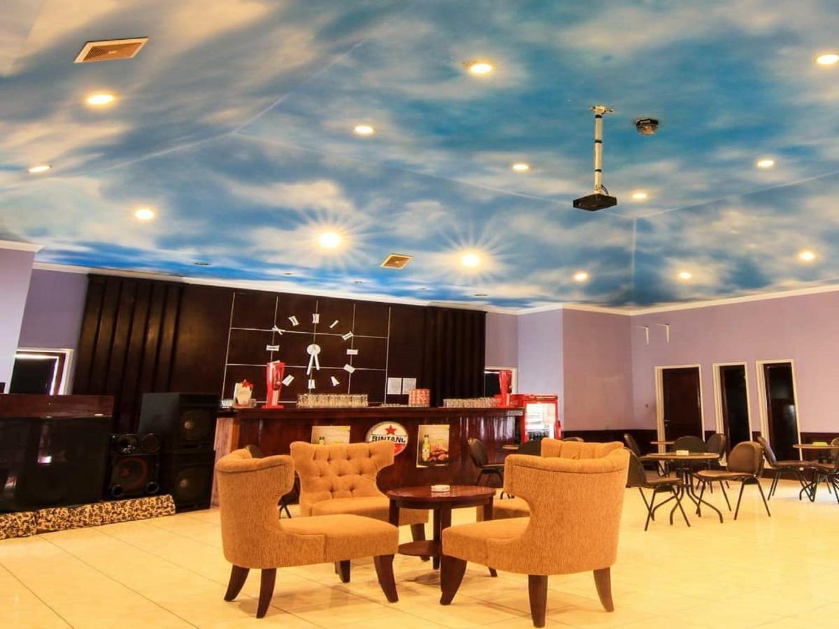 Hotel Signature Mandala Kencana 展玉 外观 照片